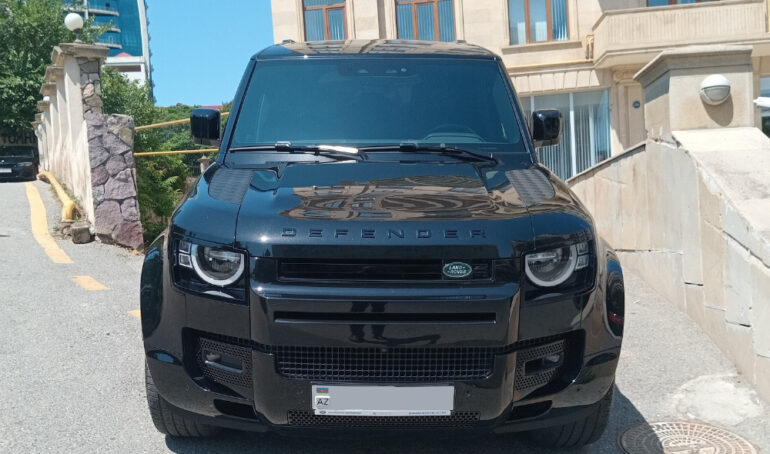 2023 Land Rover Defender