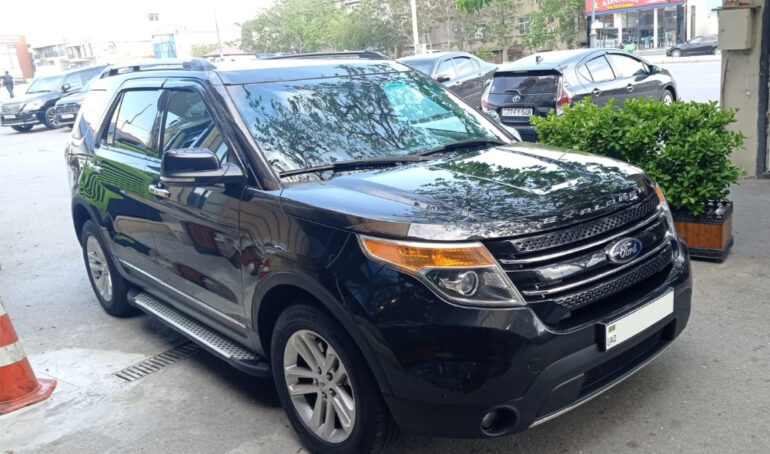 2016 Ford Explorer