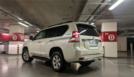 2015 Toyota Prado