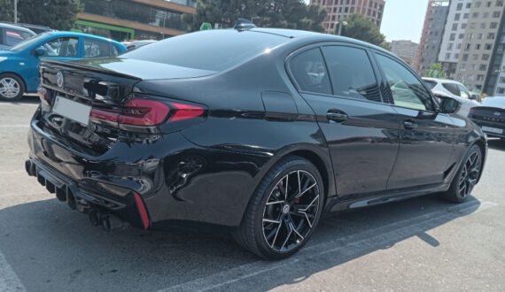2022 BMW 530