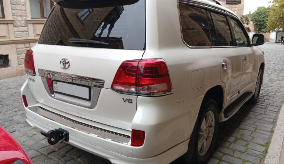 2015 Toyota Land Cruiser