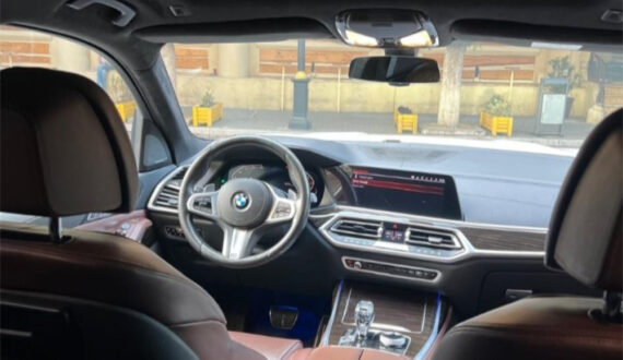 2022 BMW X7