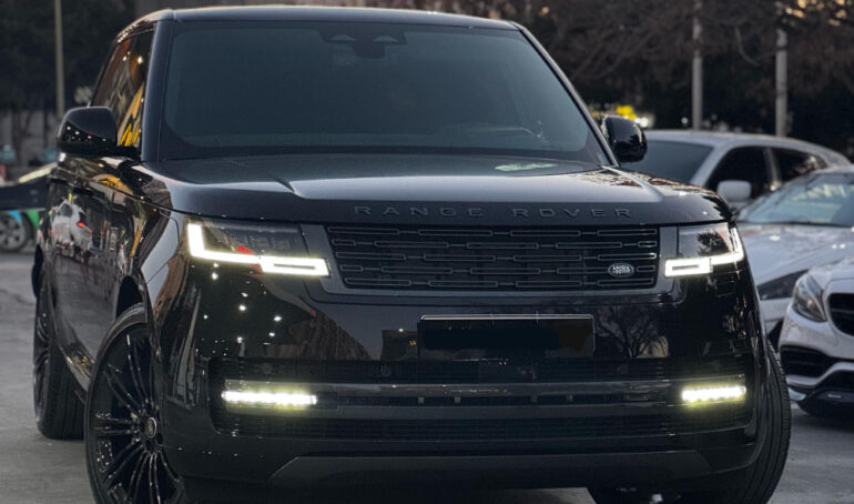2024 Land Rover Range Rover Vogue