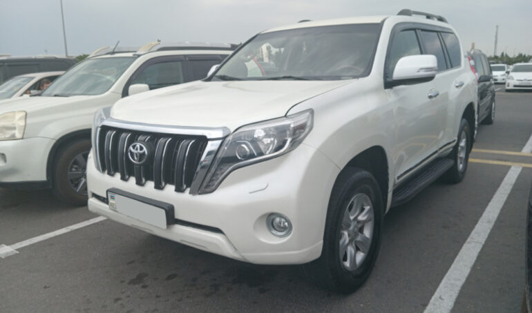 2015 Toyota Prado