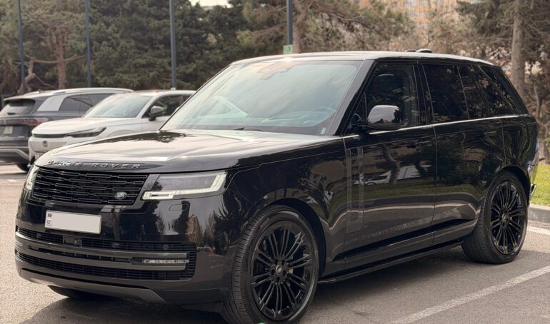 2024 Land Rover Range Rover Vogue