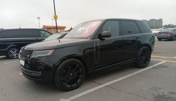 2024 Land Rover Range Rover Vogue